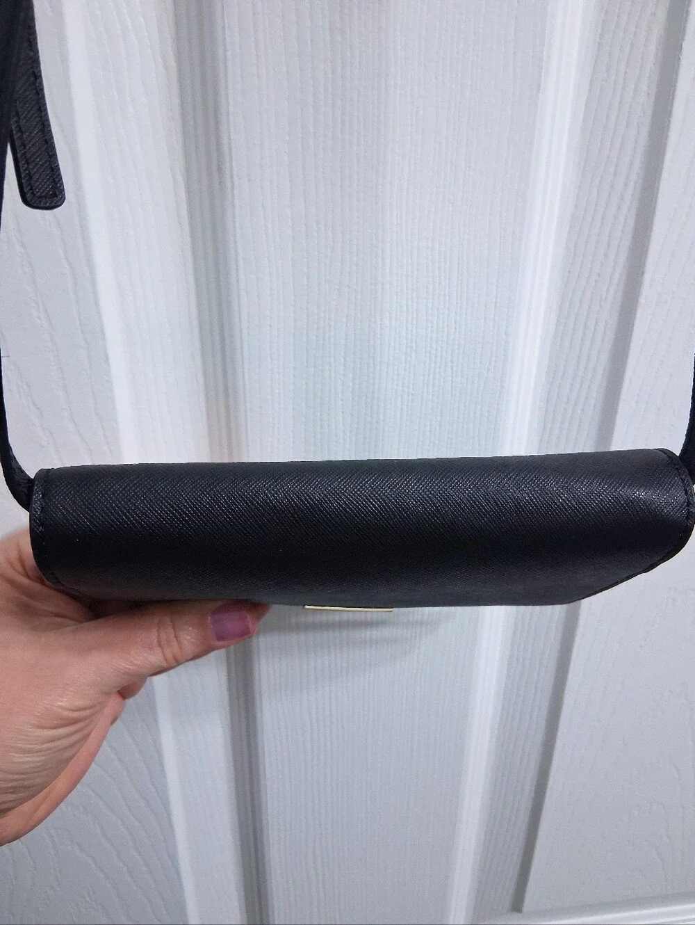Henri Bendel Crossbody Purse Black Saffiano Leather Cardholder Wallet